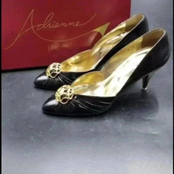 Adrienne size 7 vintage heel made in Spain. - Picture 1 of 4